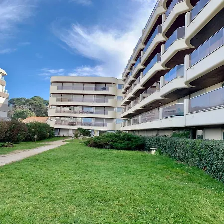 Apartament Aquitania-4 By Interhome